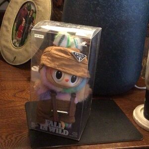 Pop Mart Fall in Wild Figure